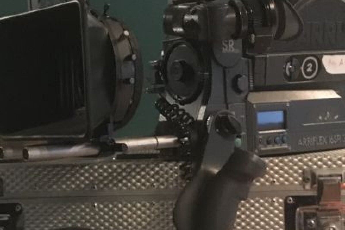 Location Caméra Super 16mm / ARRIFLEX 16 SR3 ADVANCED - Lightyshare