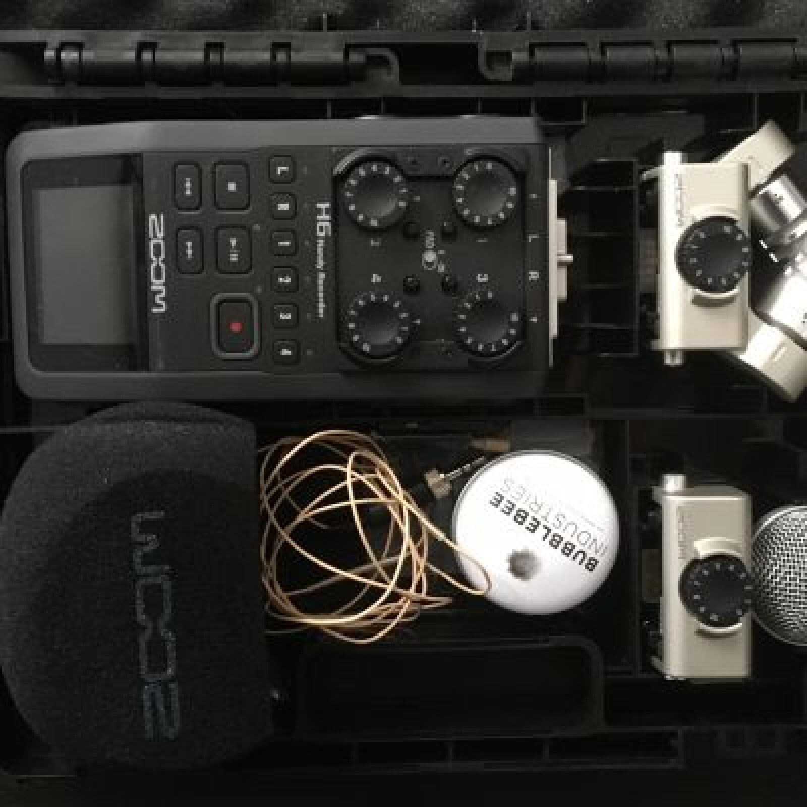 ZOOM H6 + MICRO CRAVATE SENNHEISER MKE 1-EW-3 - Photo 1 sur 2