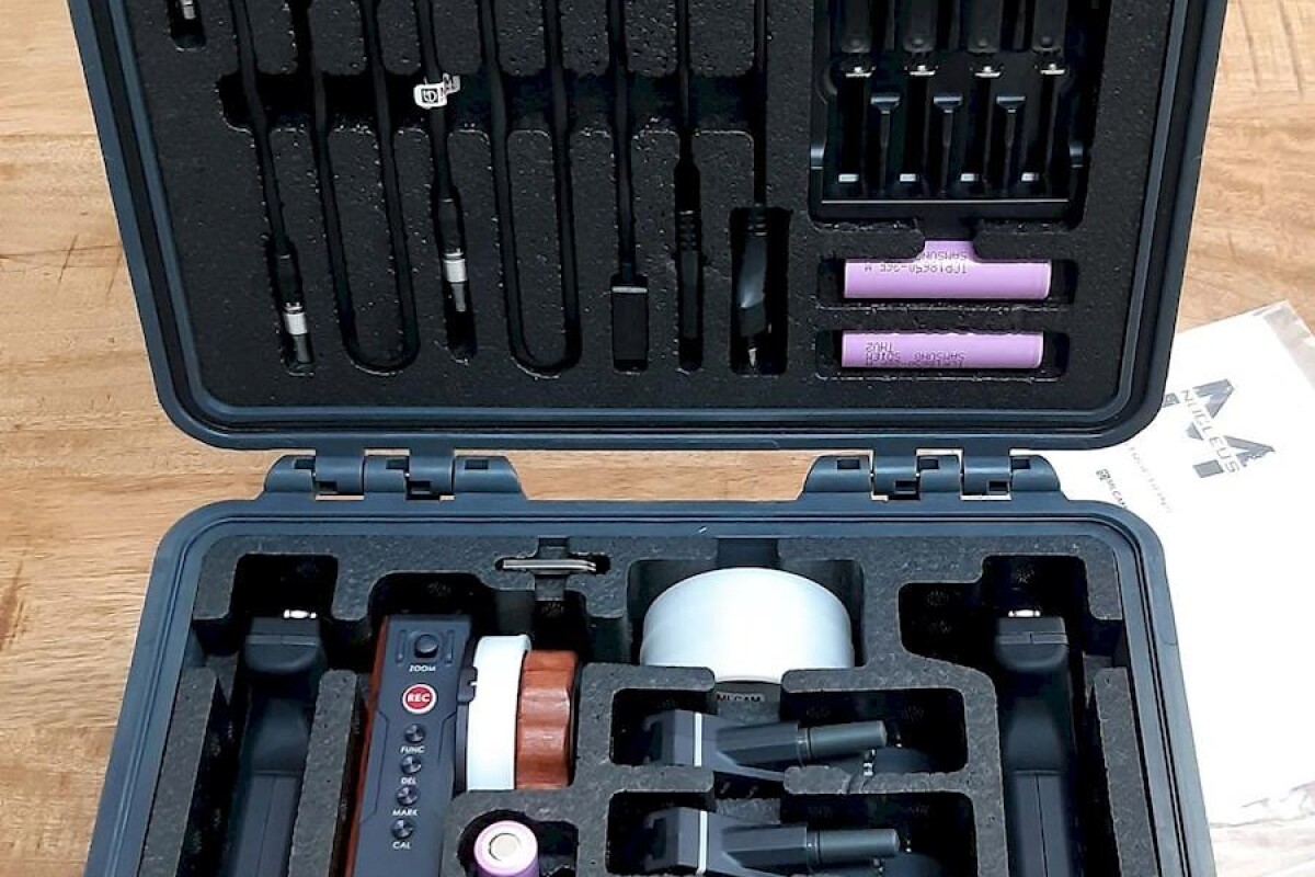 Location Tilta Nucleus M Wireless Lens Control Full Kit - Lightyshare