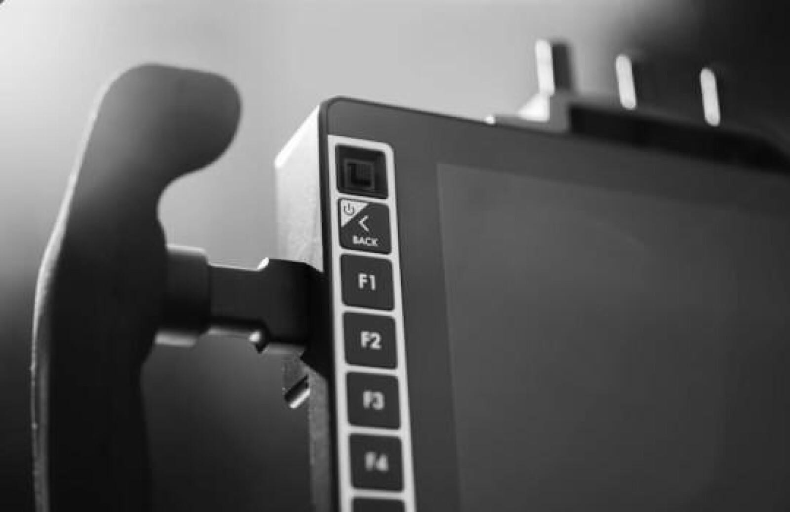 Small HD 703 UltraBright - Teradek intégré - Photo 3 sur 4