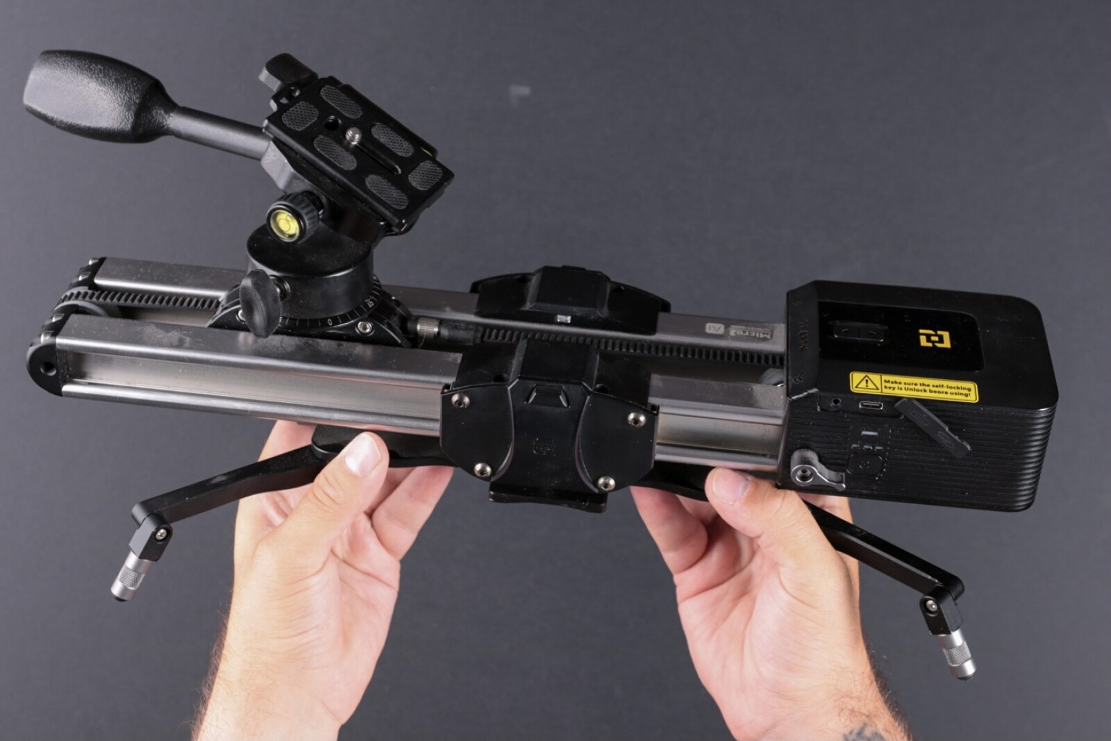 Slider motorisé Zeapon Micro2 slider zeapon micro2 moteur autonome app bluetooth - Photo 2 sur 2
