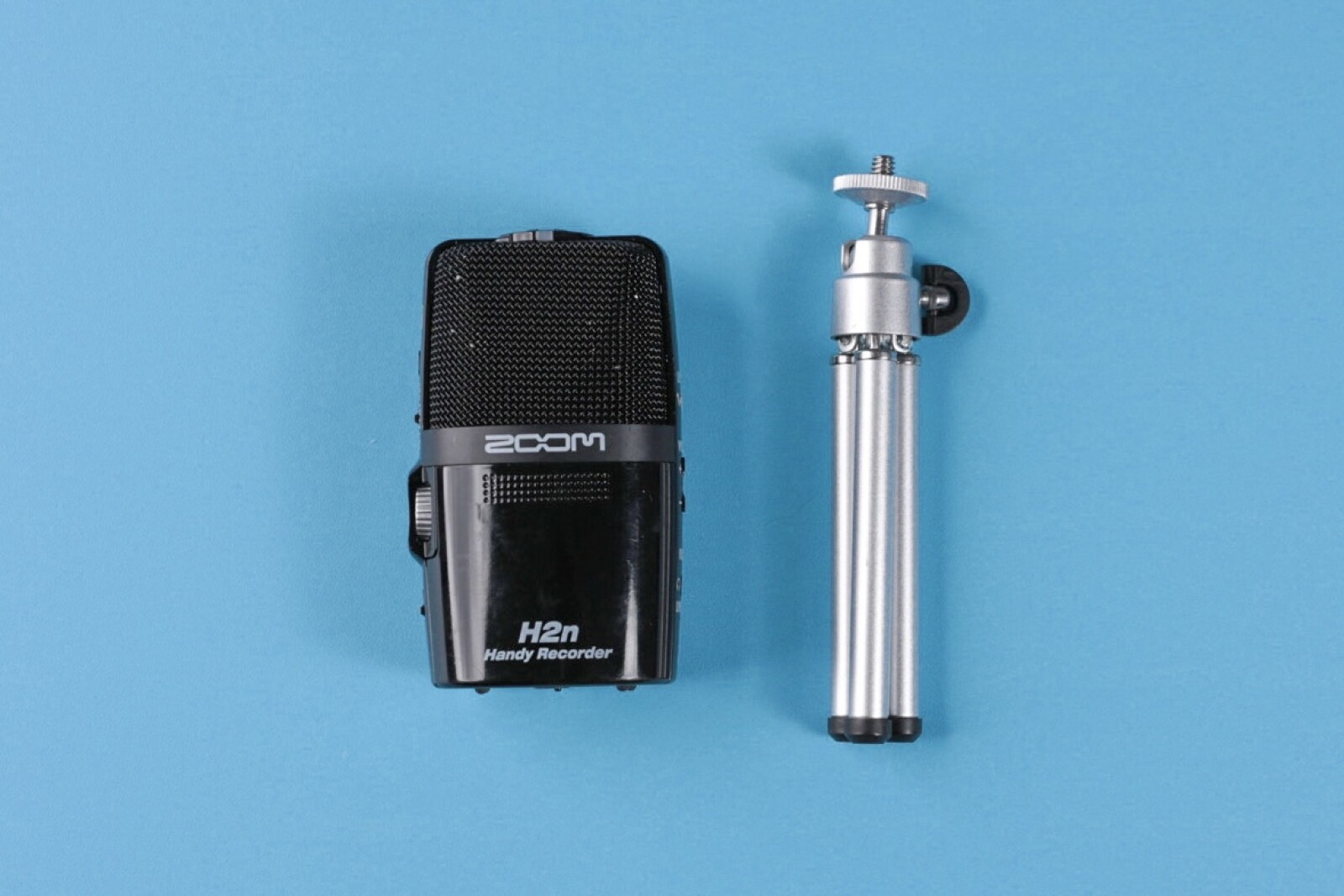 Enregistreur audio 4 pistes micro Zoom H2n enregistreur Micro stereo zoom h2n H2N - Photo 1 sur 2
