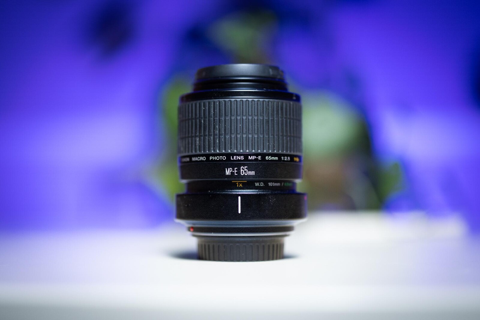 Objectif Canon MP-E 65mm 2.8 ultra macro - Photo 2 sur 3