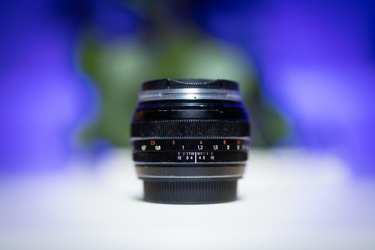 Location Objectif Pour canon EF 50mm f1.4 Zeiss Planar T* ZE - Lightyshare