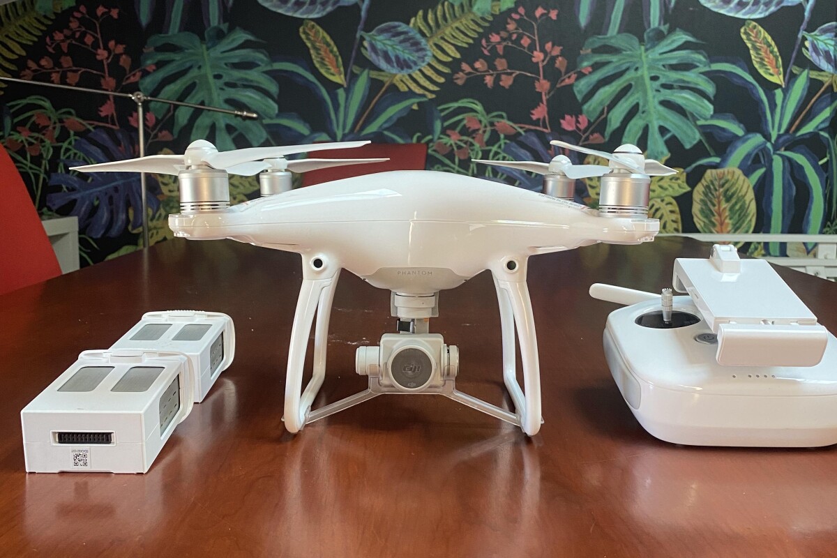 Location DJI Phantom 4 - Lightyshare
