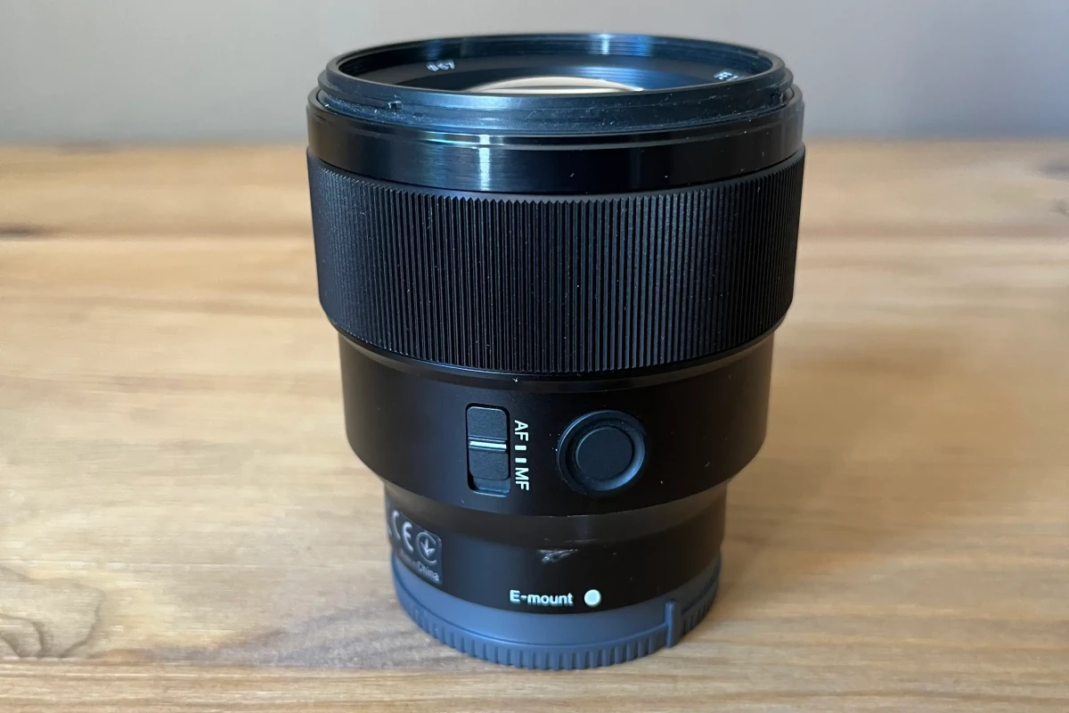 Location Sony 85mm F1.8 pour Monture E - Lightyshare
