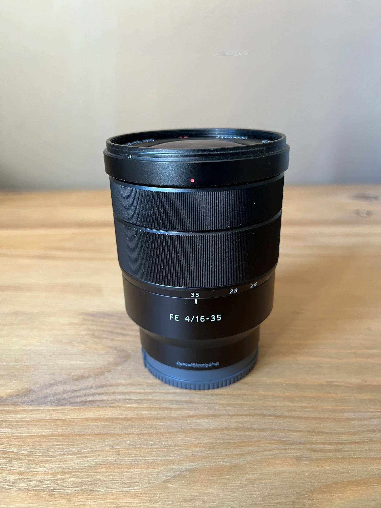 Sony Vario-Tessar T* FE 4/16-35 ZA OSS - Photo 1 sur 4