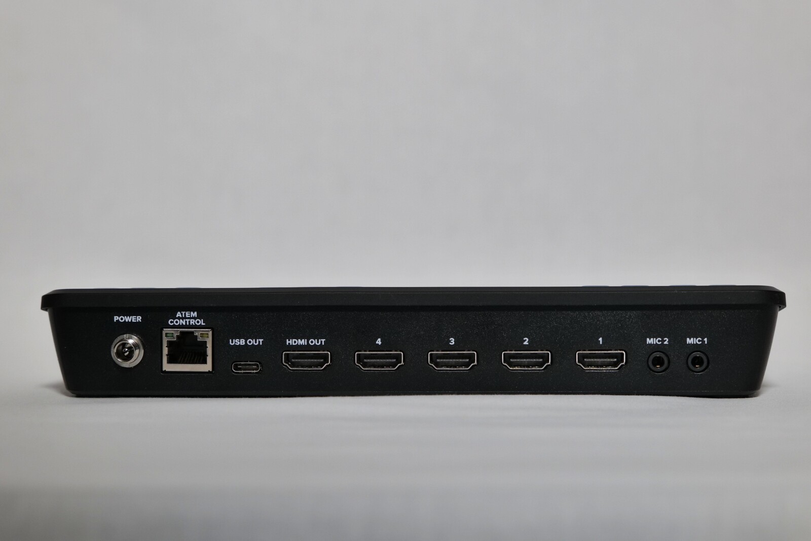 Blackmagic Design Atem Mini Pro  - Photo 2 sur 2