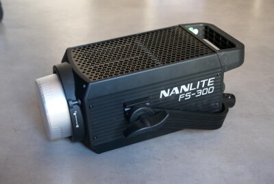 Location Nanlite FS-300