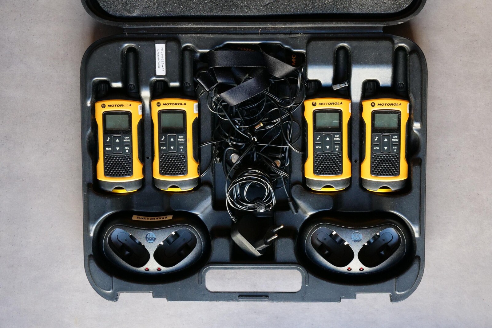 Kit 4 talkies-walkies Motorola T80 Extreme - Photo 1 sur 1