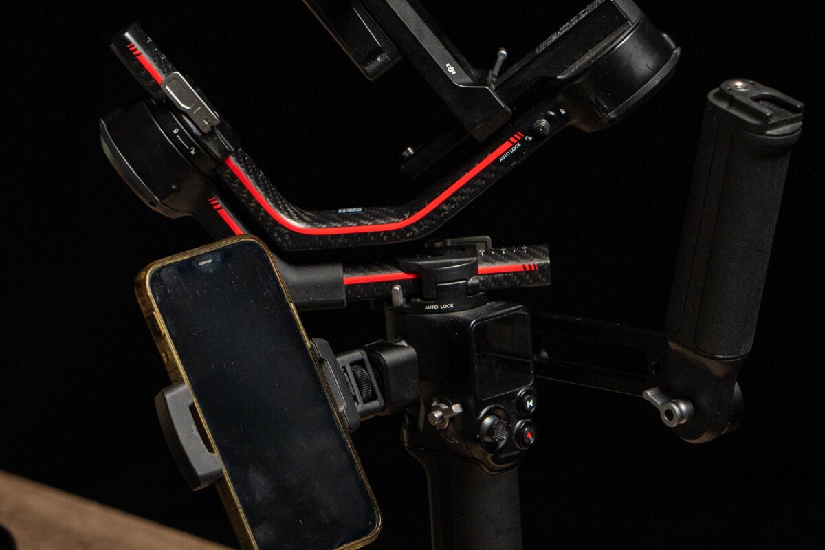 Location DJI RS3 Pro Combo - Lightyshare
