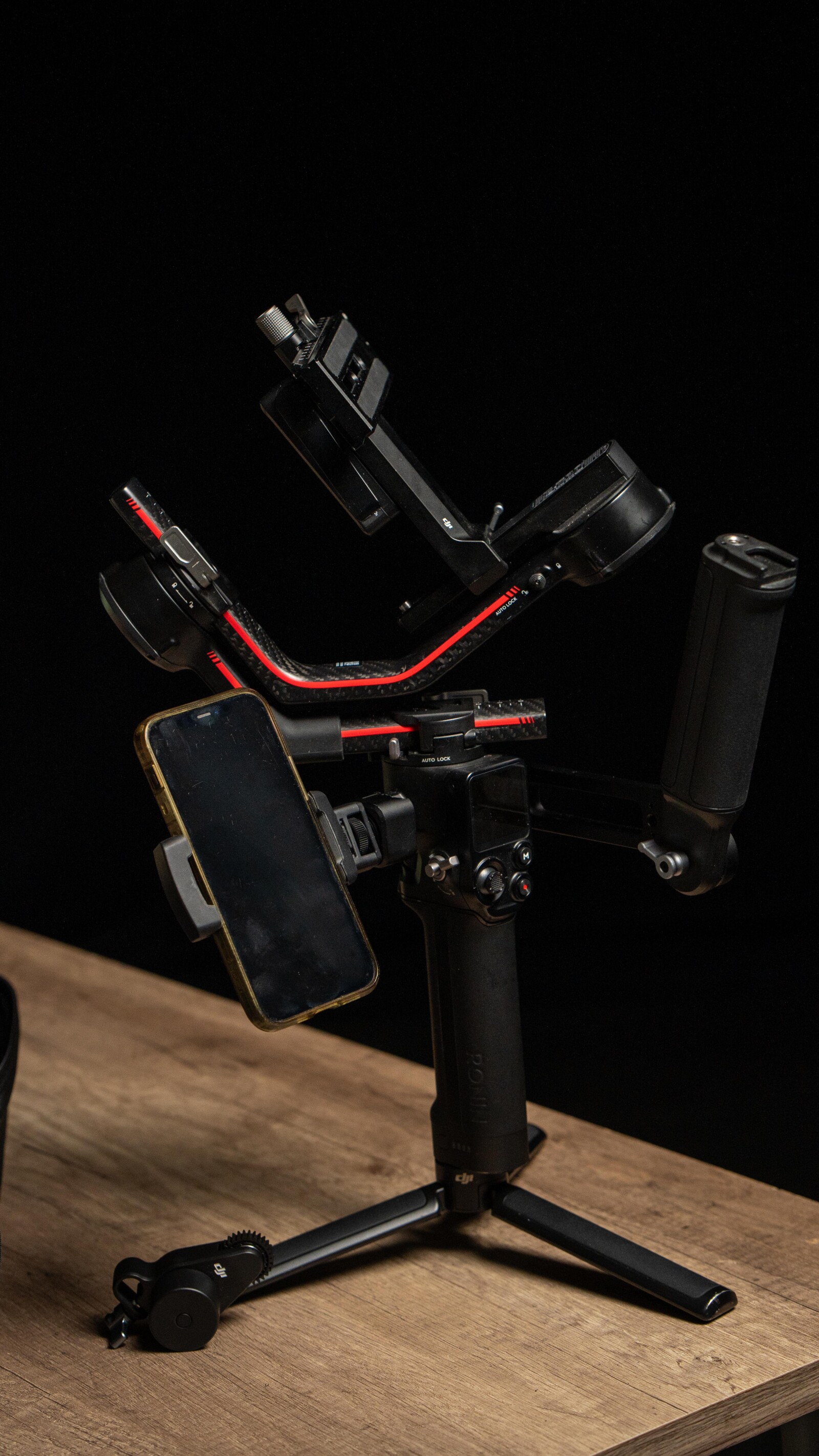 DJI RS3 Pro Combo - Photo 1 sur 3