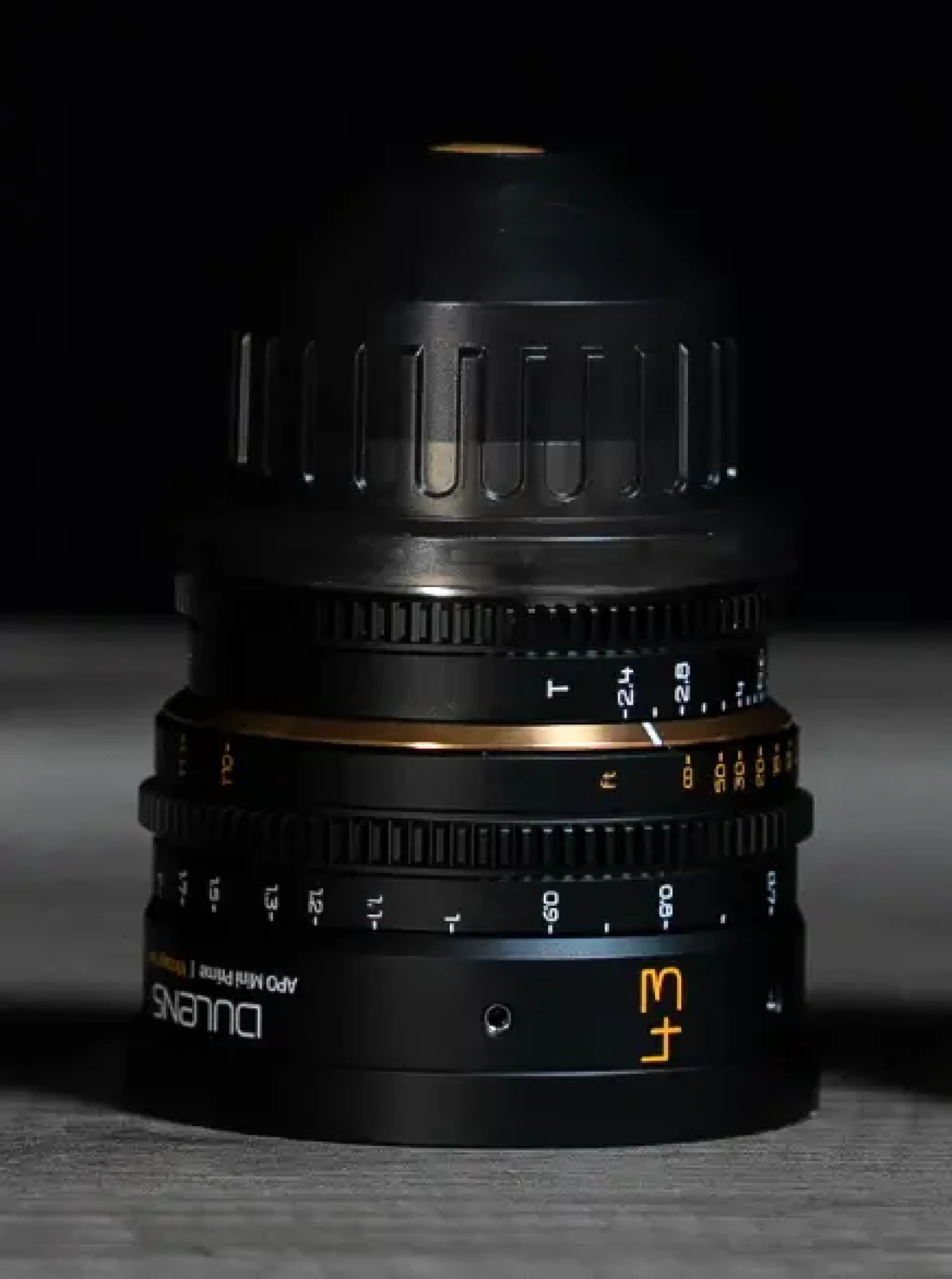 Dulens APO Mini Prime 43mm T2.4 - Photo 1 sur 2