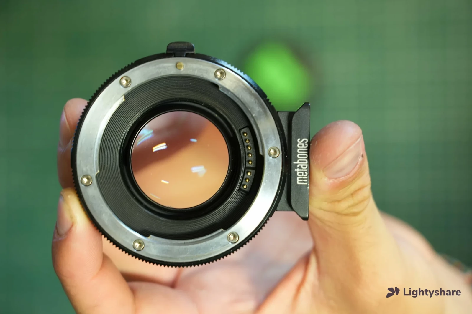Metabones Speed Booster Ultra EF/E - Photo 2 sur 3