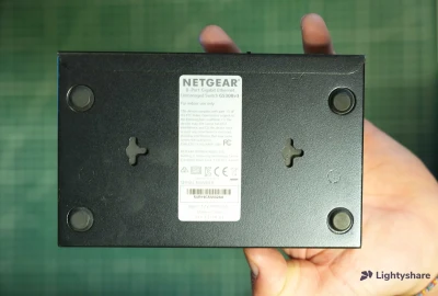 Location Netgear Switch 8 port RJ45