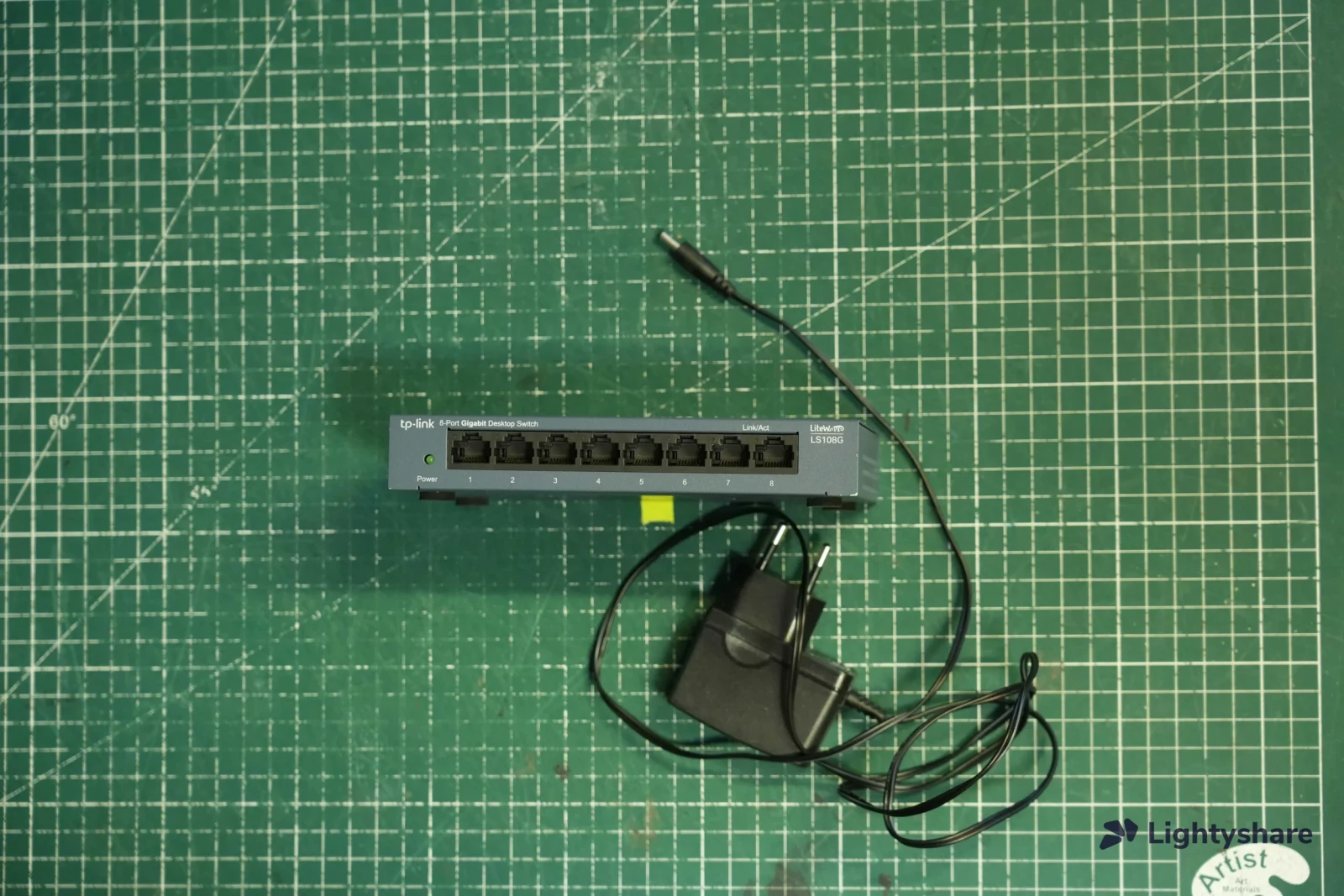 TP Link Switch 8 ports ethernet - Photo 2 sur 3