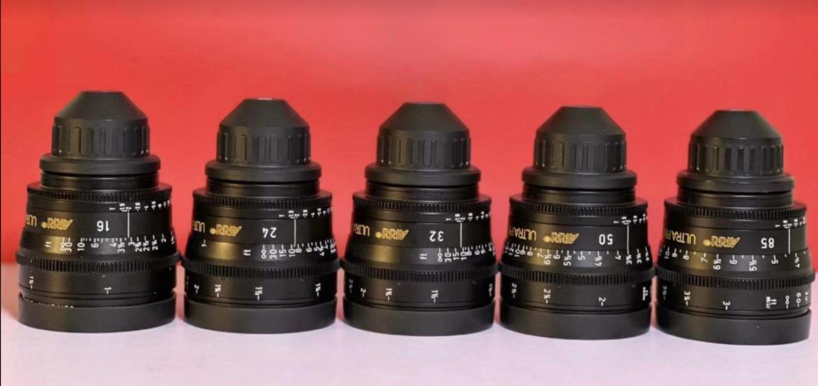 Zeiss Ultra Prime 16mm, 24mm, 32mm, 50mm, 85mm PL - Photo 2 sur 3