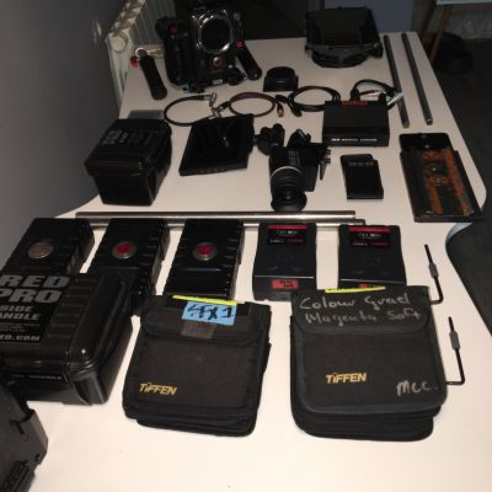 RED EPIC DRAGON 6K  + ACCESSOIRES - Photo 2 sur 5