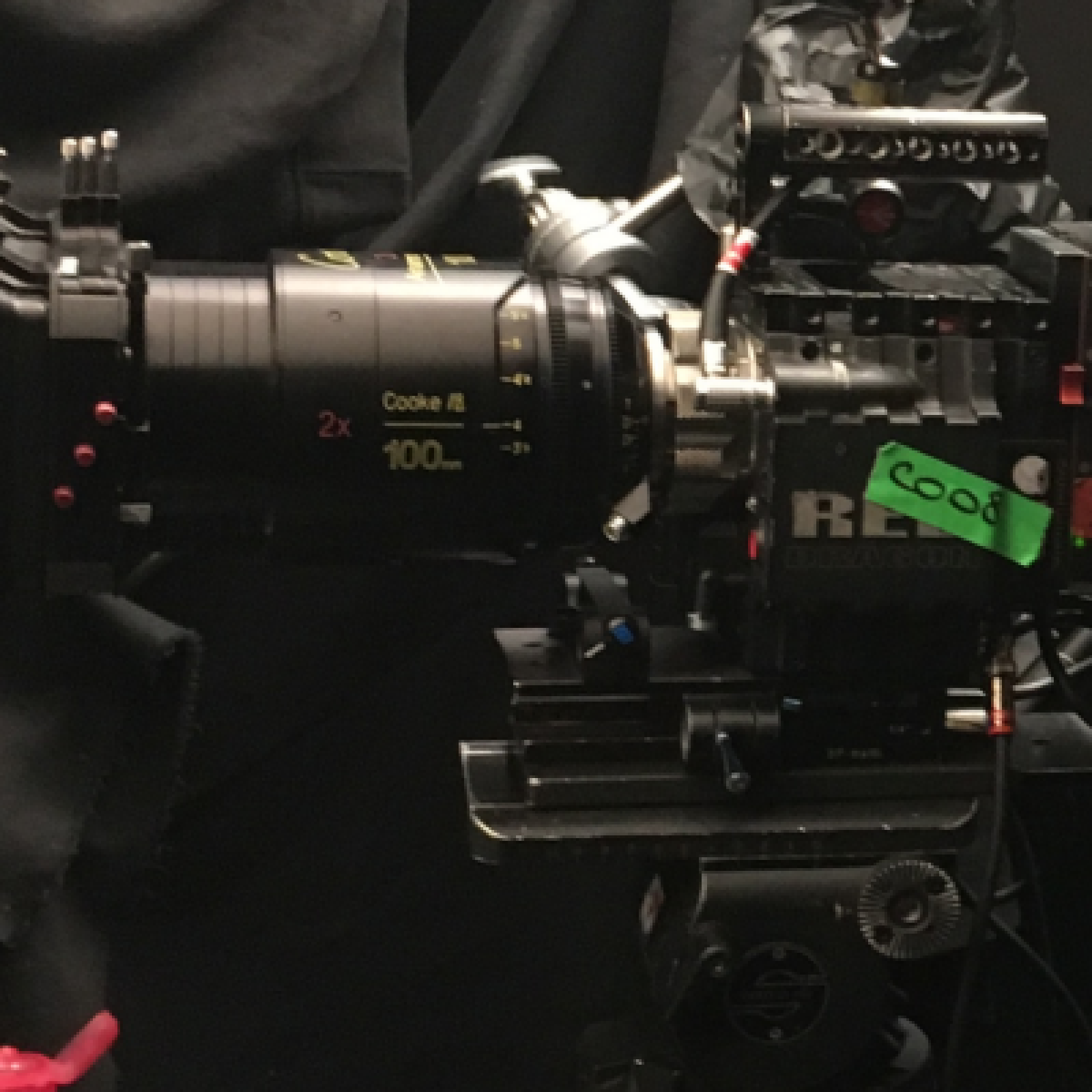 RED EPIC DRAGON 6K  + ACCESSOIRES - Photo 4 sur 5