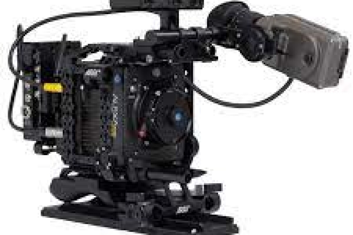 Location PACKAGE ARRI ALEXA MINI + KIT STUDIO + STARLITE 5" - Lightyshare