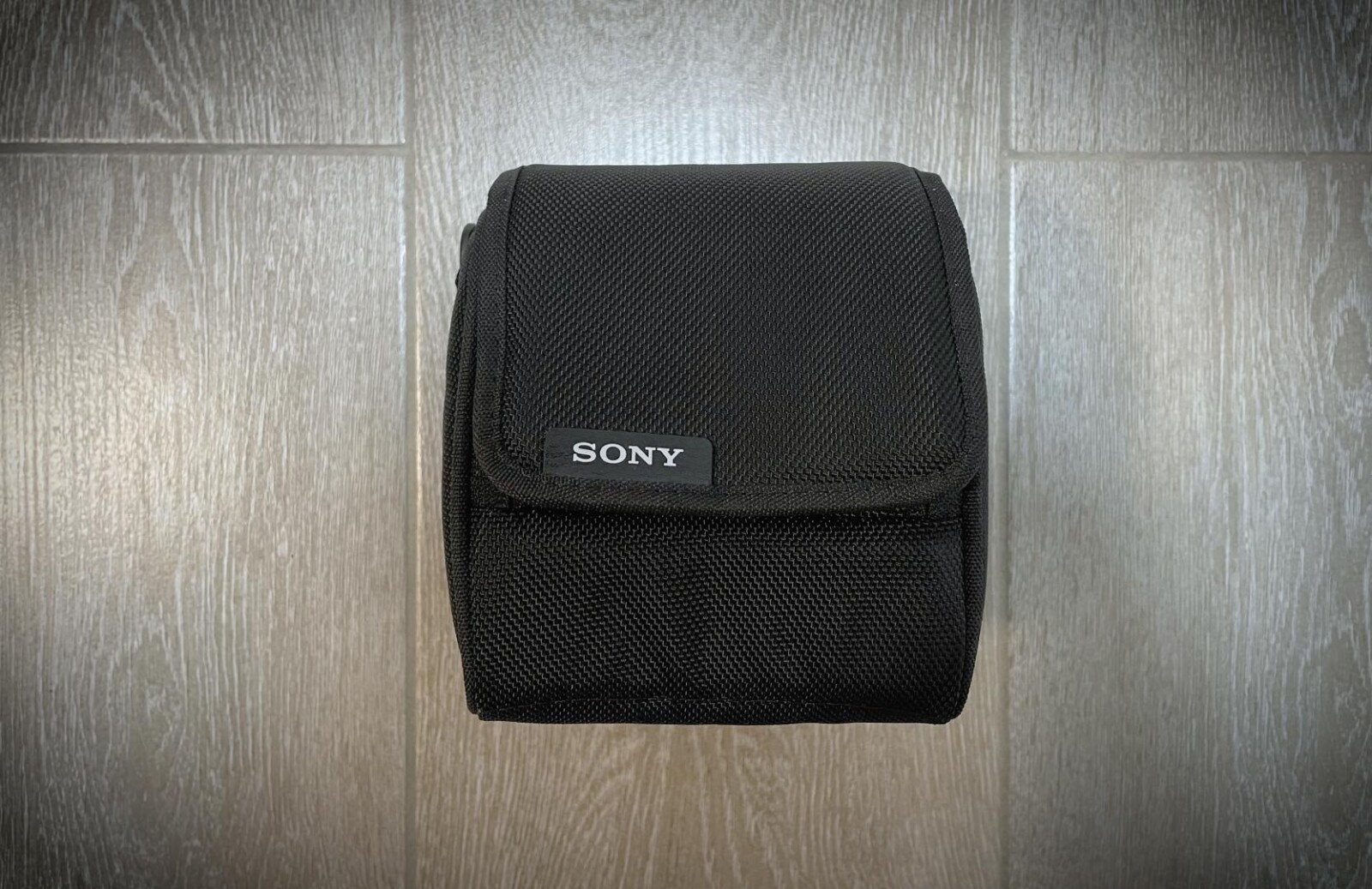Objectif Sony 35mm f/1.4 via HK - Photo 2 sur 3