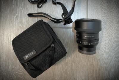 Location Objectif Sony 35mm f/1.4 via HK