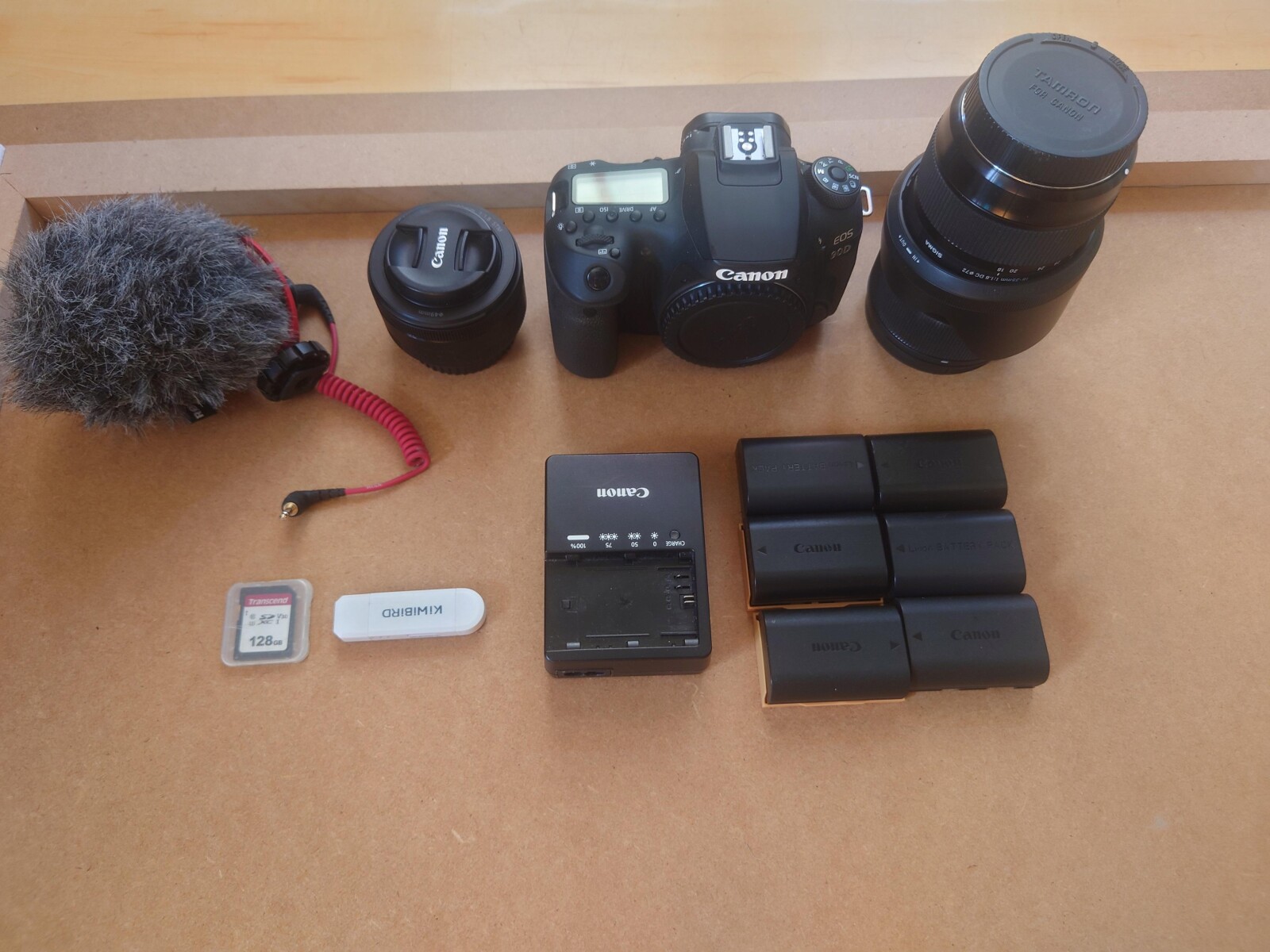 PACK CANON 90D | 2 OBJOS + BATTERIE + SD + HOUSSE Canon - Photo 2 sur 4