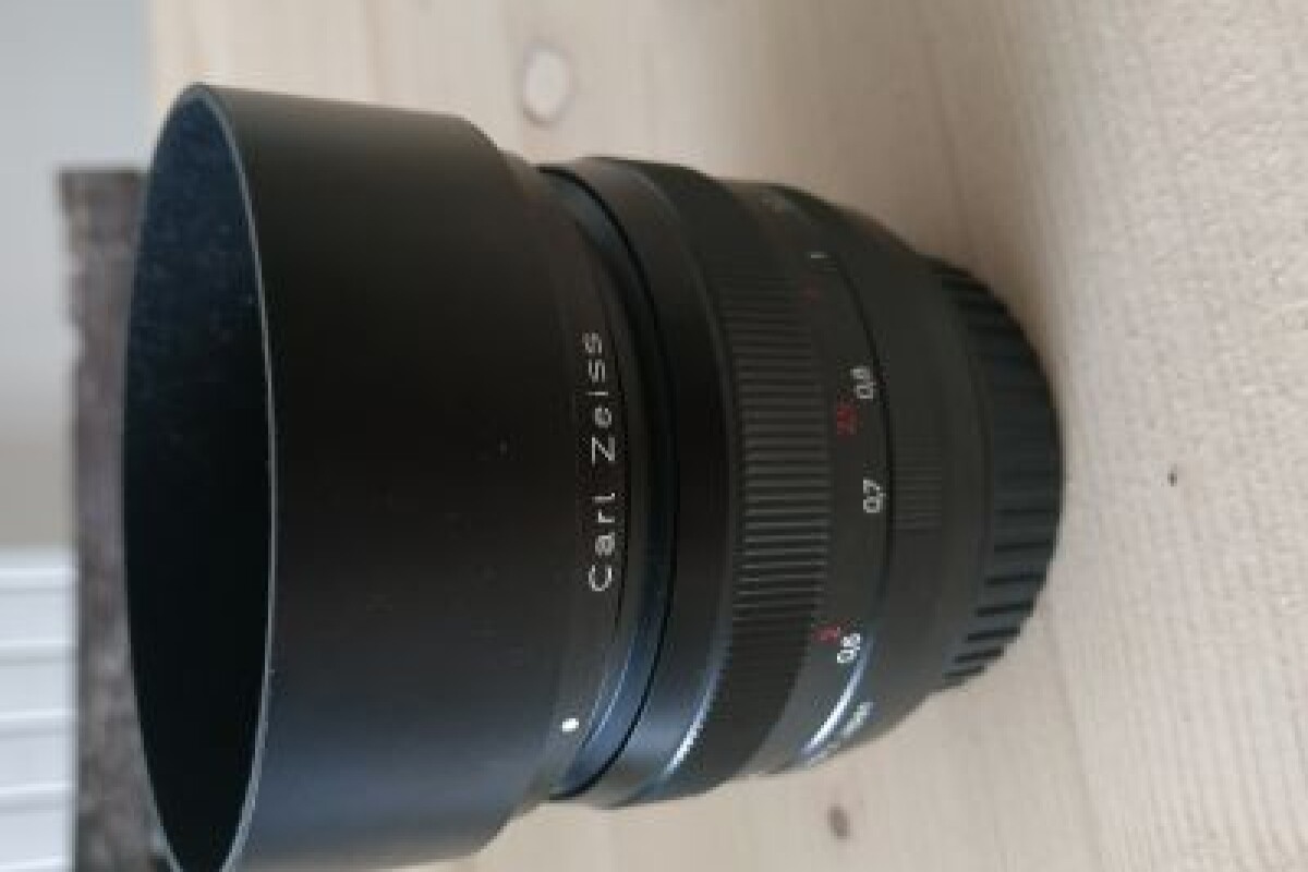 Location Zeiss Planar 50mm f1.4 (Canon) - Lightyshare