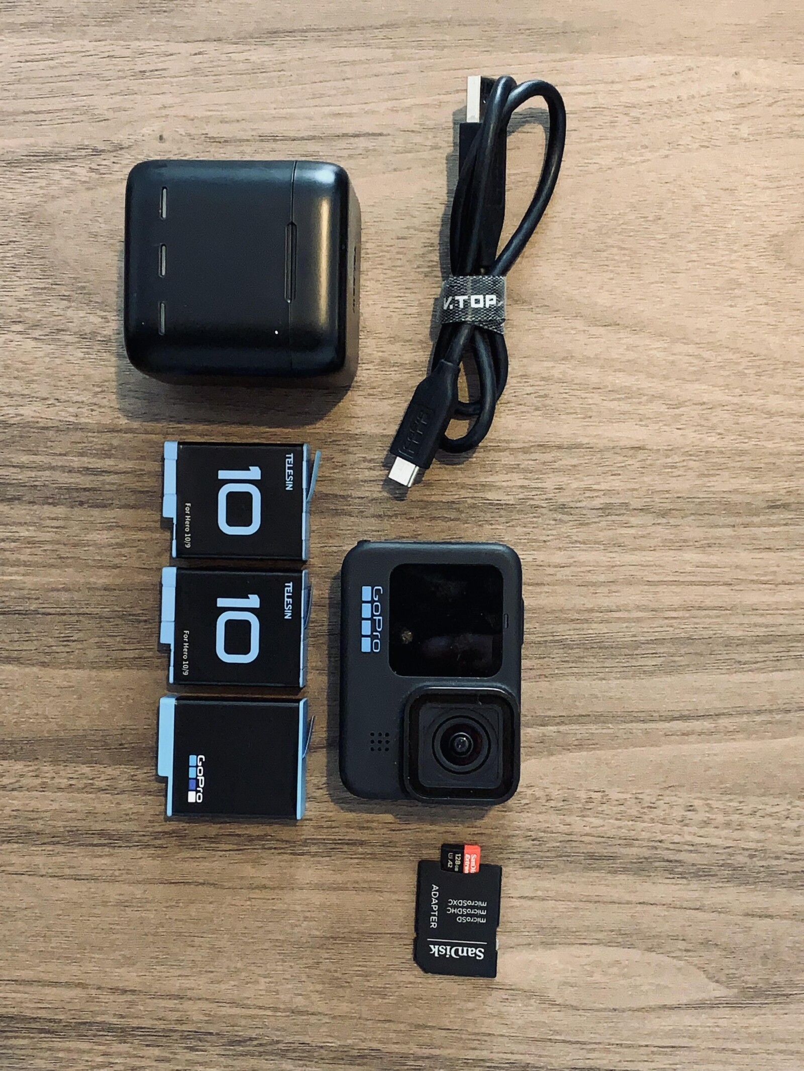 GoPro Hero 10 - Pack de base - Photo 3 sur 7