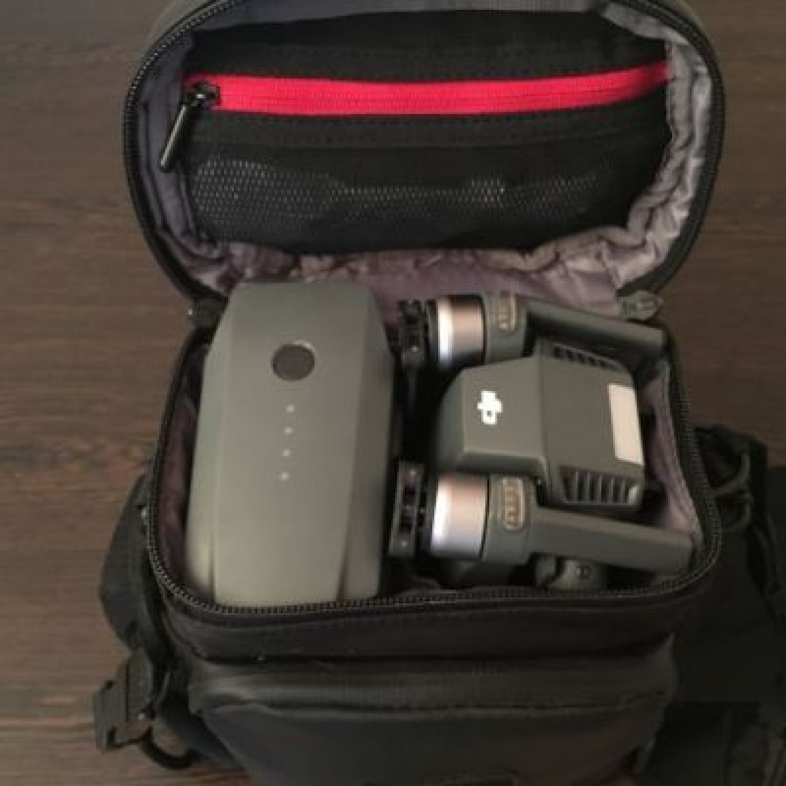 Drone DJI Mavic Pro kit - Photo 3 sur 3