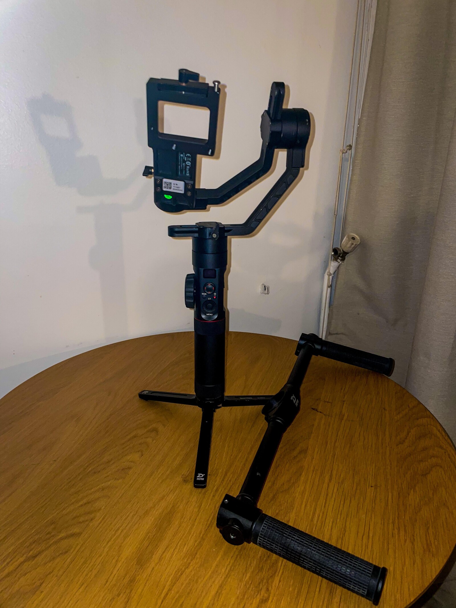 Zhiyun crane2 - Photo 1 sur 1