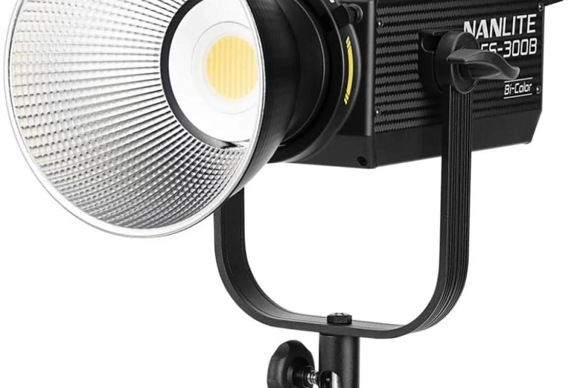 Location Nanlite FS-300B - Lightyshare