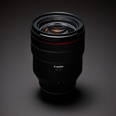 Canon RF/28-70mm f/2L USM