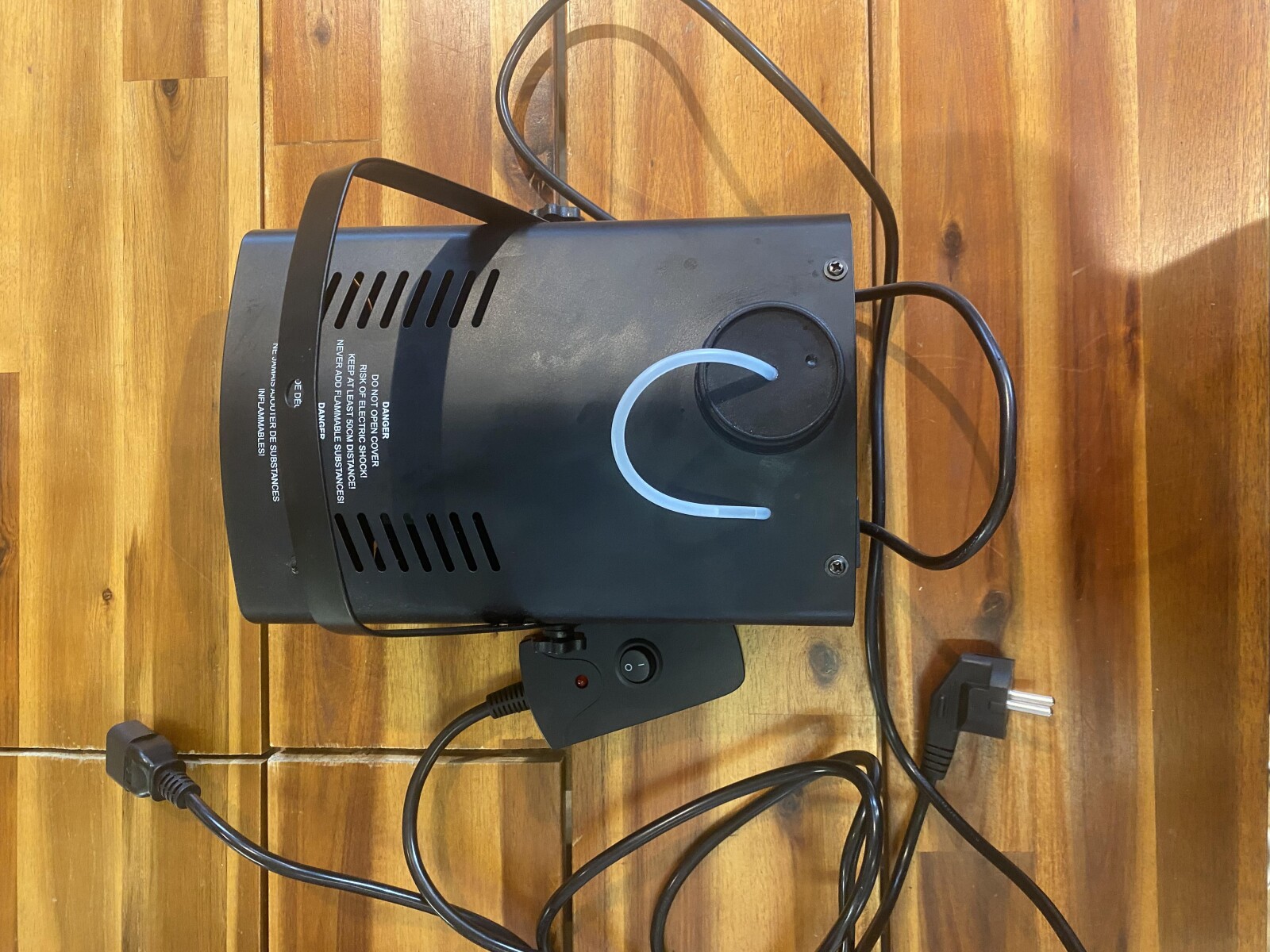 FOG Machine 400 WATT + Liquide fumée - Photo 4 sur 4