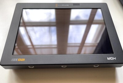 Location Moniteur black magic video assist 7" 12G