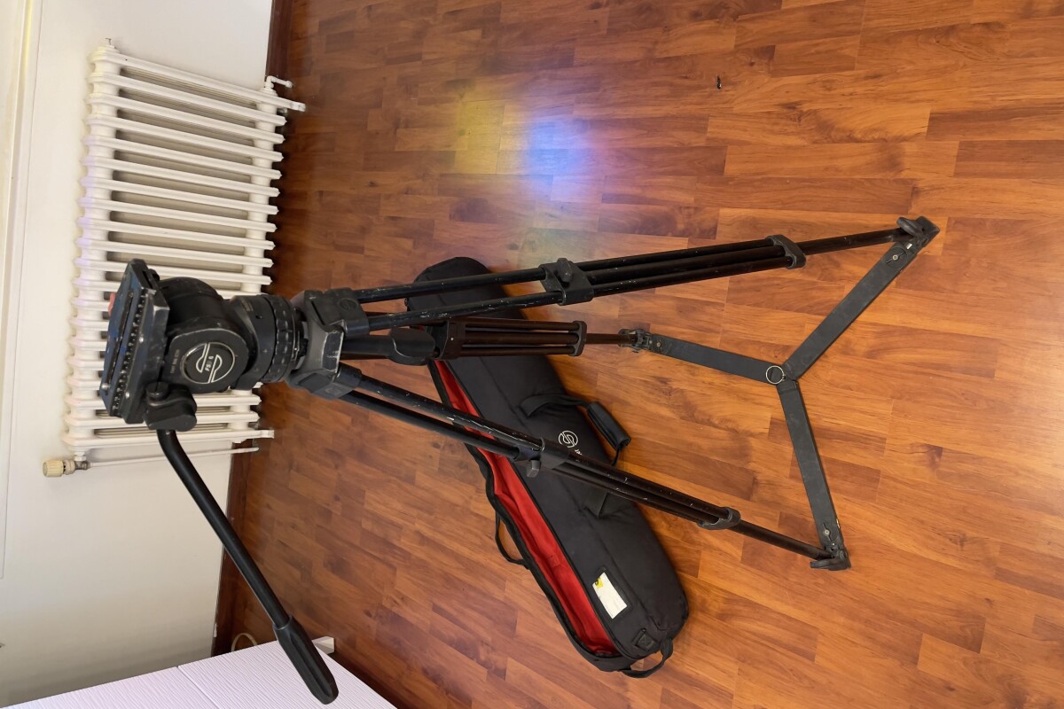 Location Trépied Sachtler et tête fluide FSB6 - Lightyshare