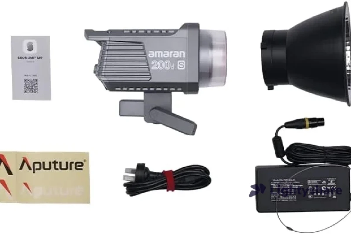 Rent Aputure Amaran 200D - Lightyshare