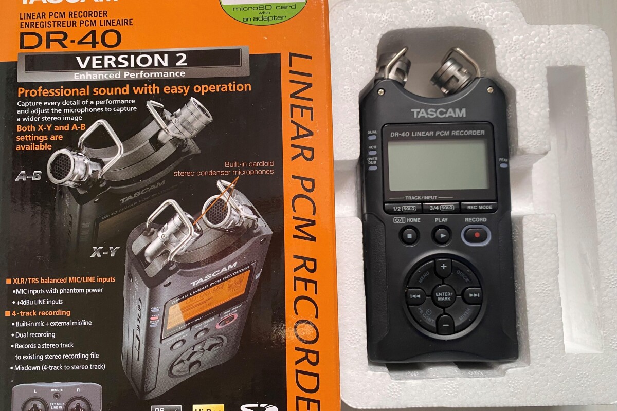 Location Tascam DR40 v2 - Lightyshare