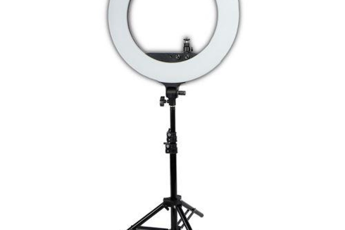 Location Starblitz Ring light LED 60W  - Lightyshare
