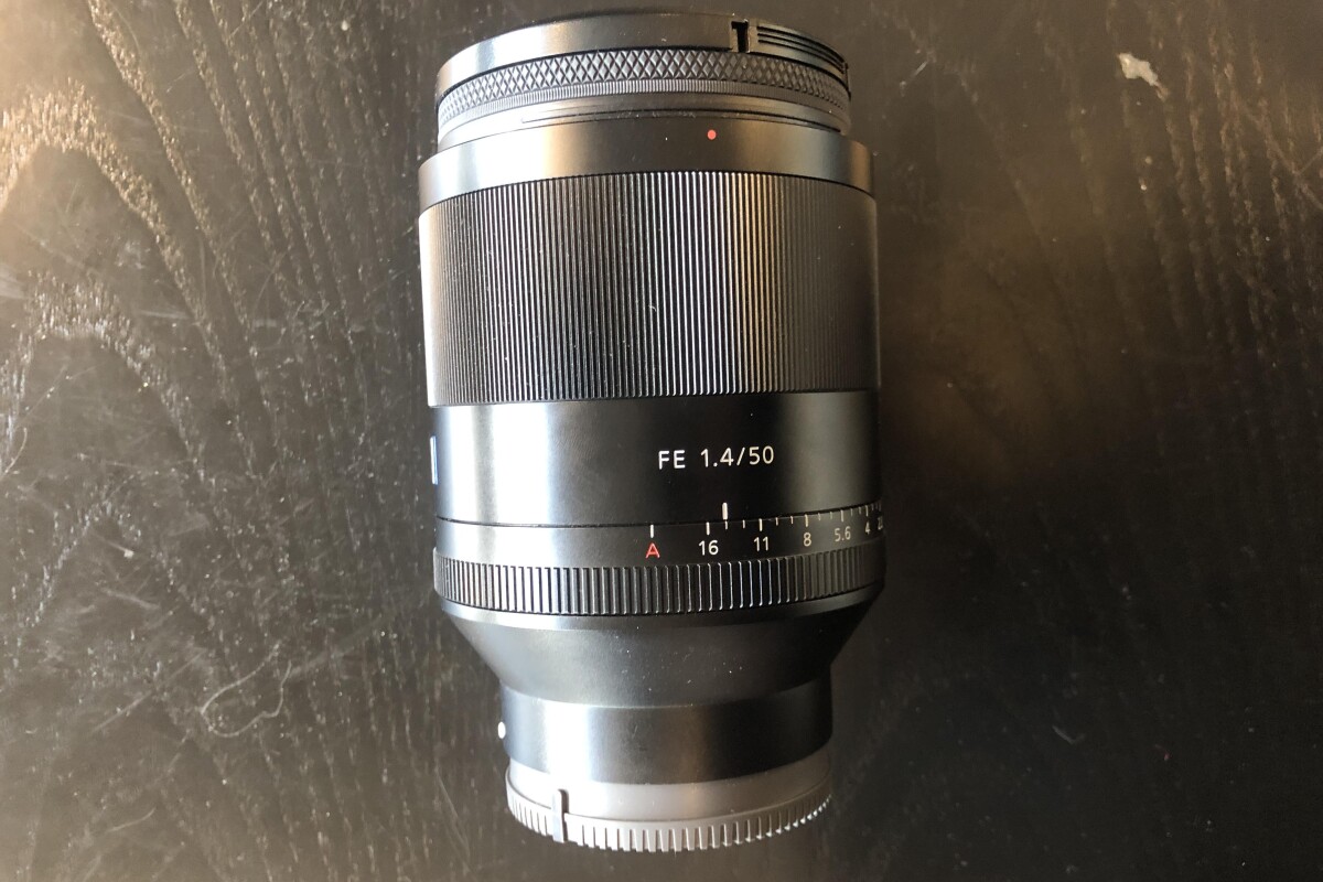 Location Sony Zeiss 50mm F1.4 - Lightyshare