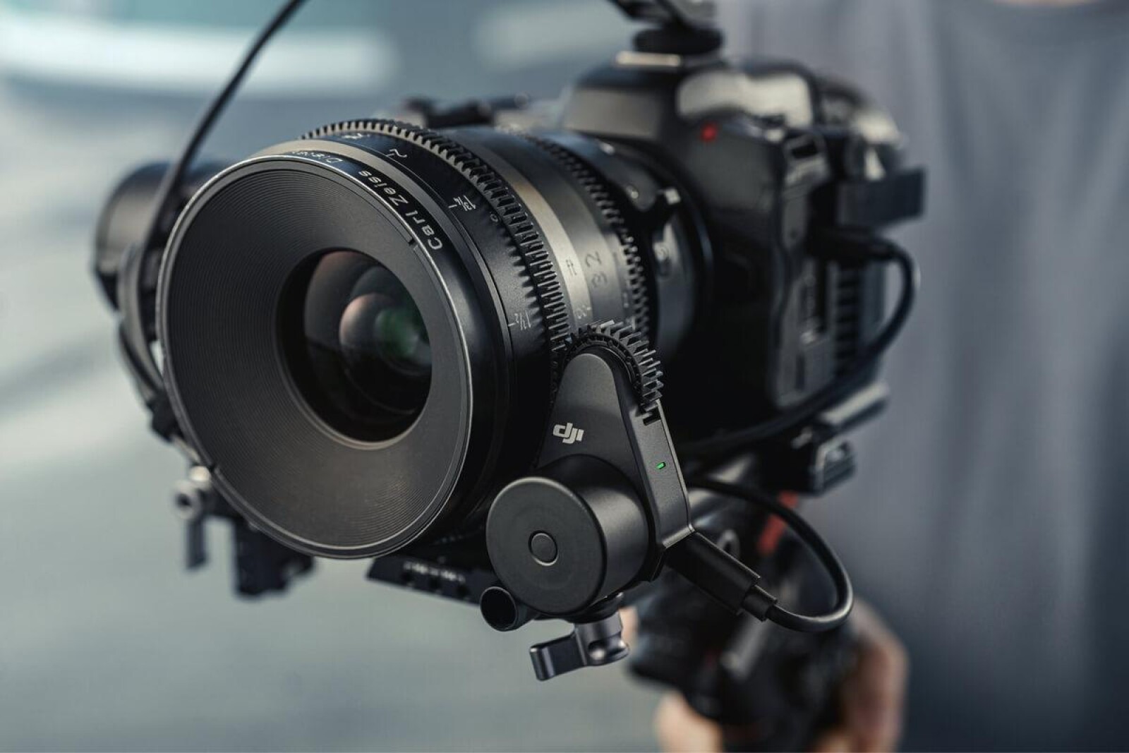 DJI Ronin-S 3 & Moteur focus 2022 - Photo 1 sur 3