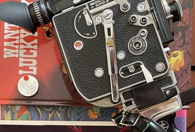 Location Bolex H16