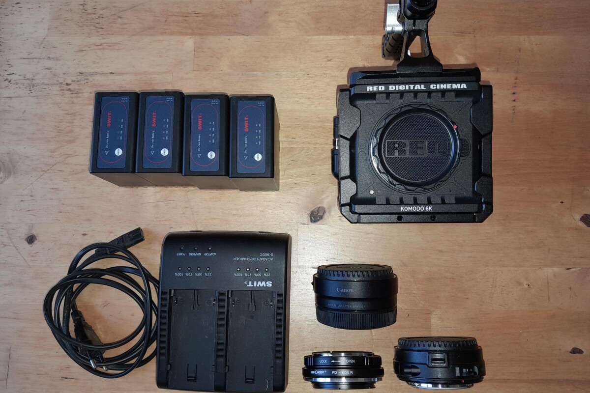 Location RED KOMODO 6K SUPER 35 - DOCU KIT - Lightyshare