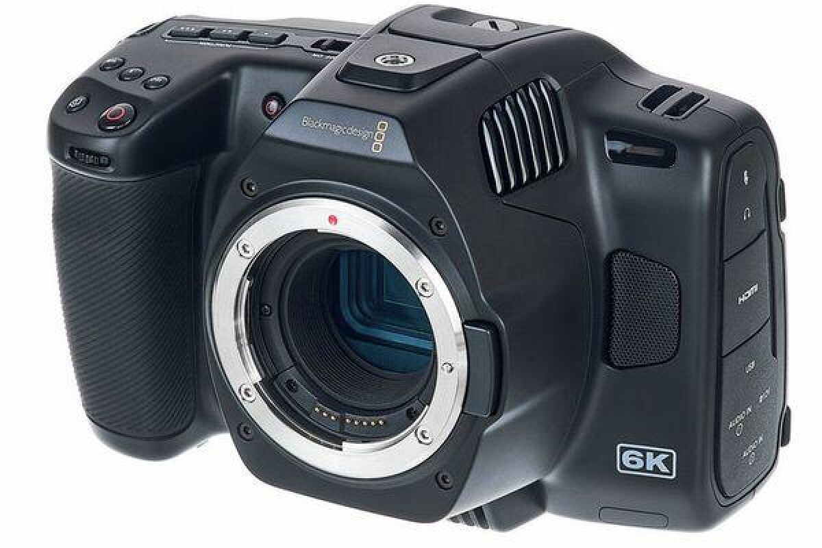 Location Blackmagic Design Pocket Cinema Camera 6K Pro - Lightyshare