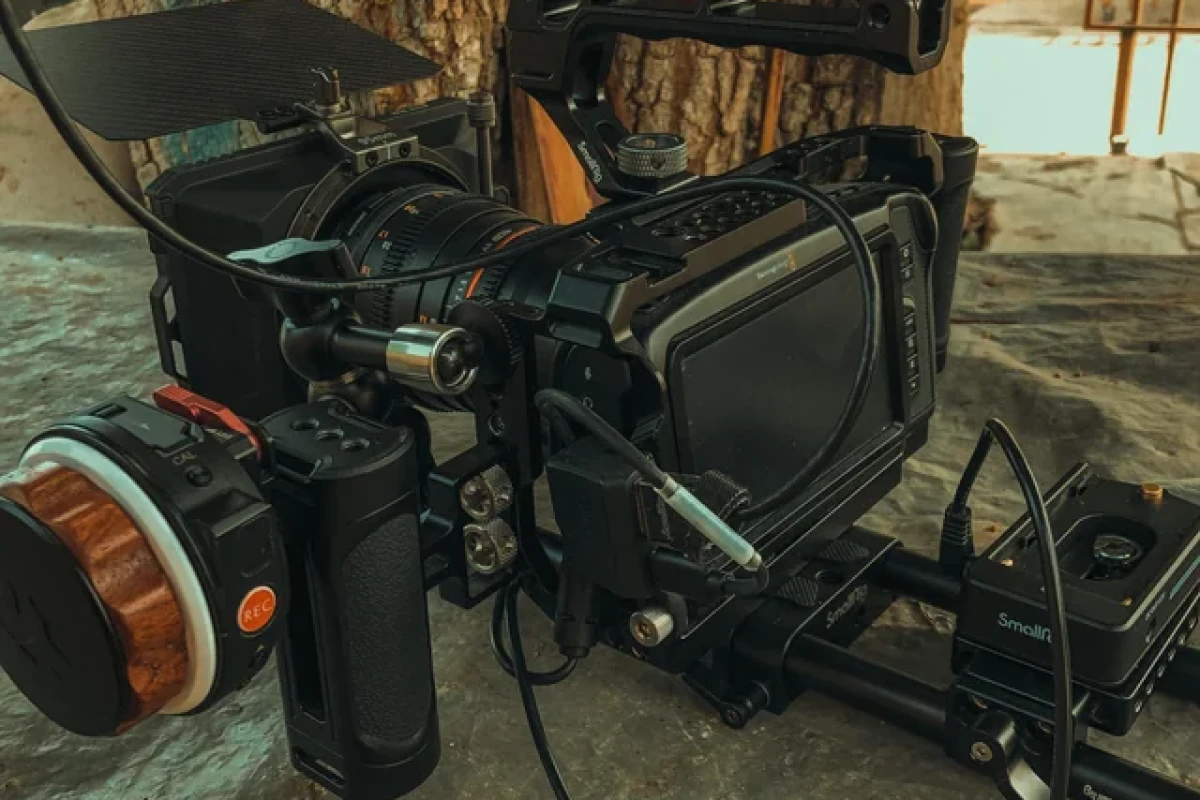 Location Blackmagic Design Pocket Cinema Camera 4K - Lightyshare