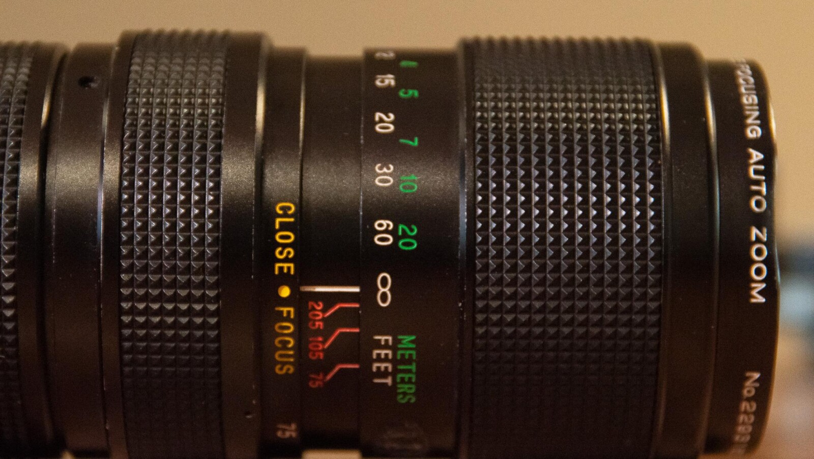 Vivitar 75-205mm 1:3.8 Zoom automatique - Macro - Photo 2 sur 4