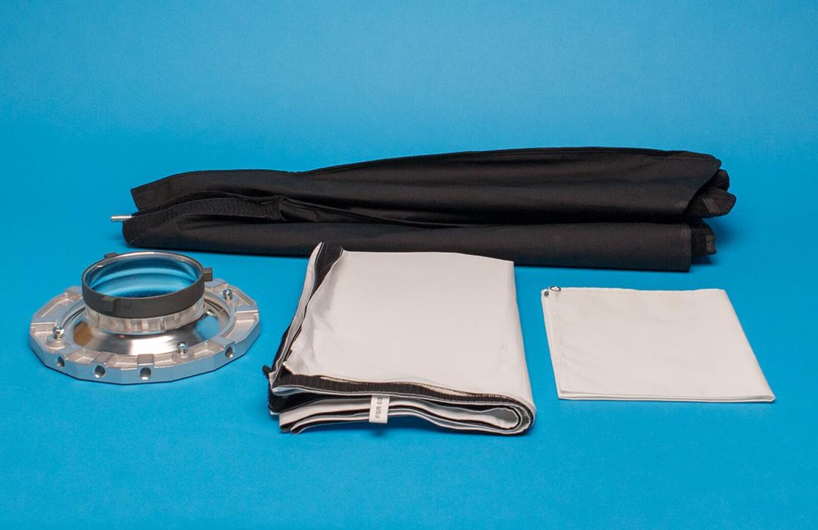 Pack LED Amaran COB 60D + softbox + trépied - Photo 6 sur 9