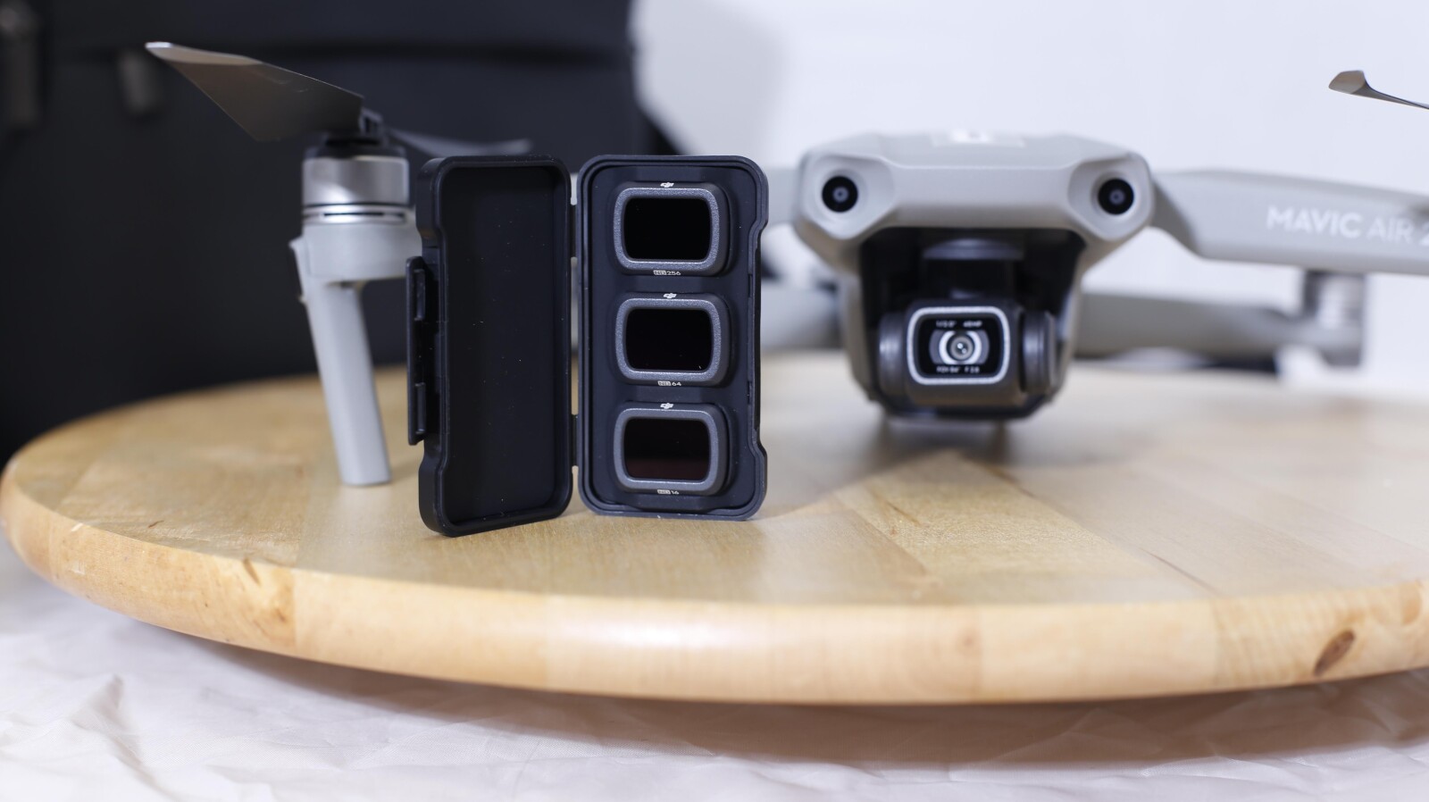 Dji Mavic Air 2 Fly more combo - Photo 2 sur 4
