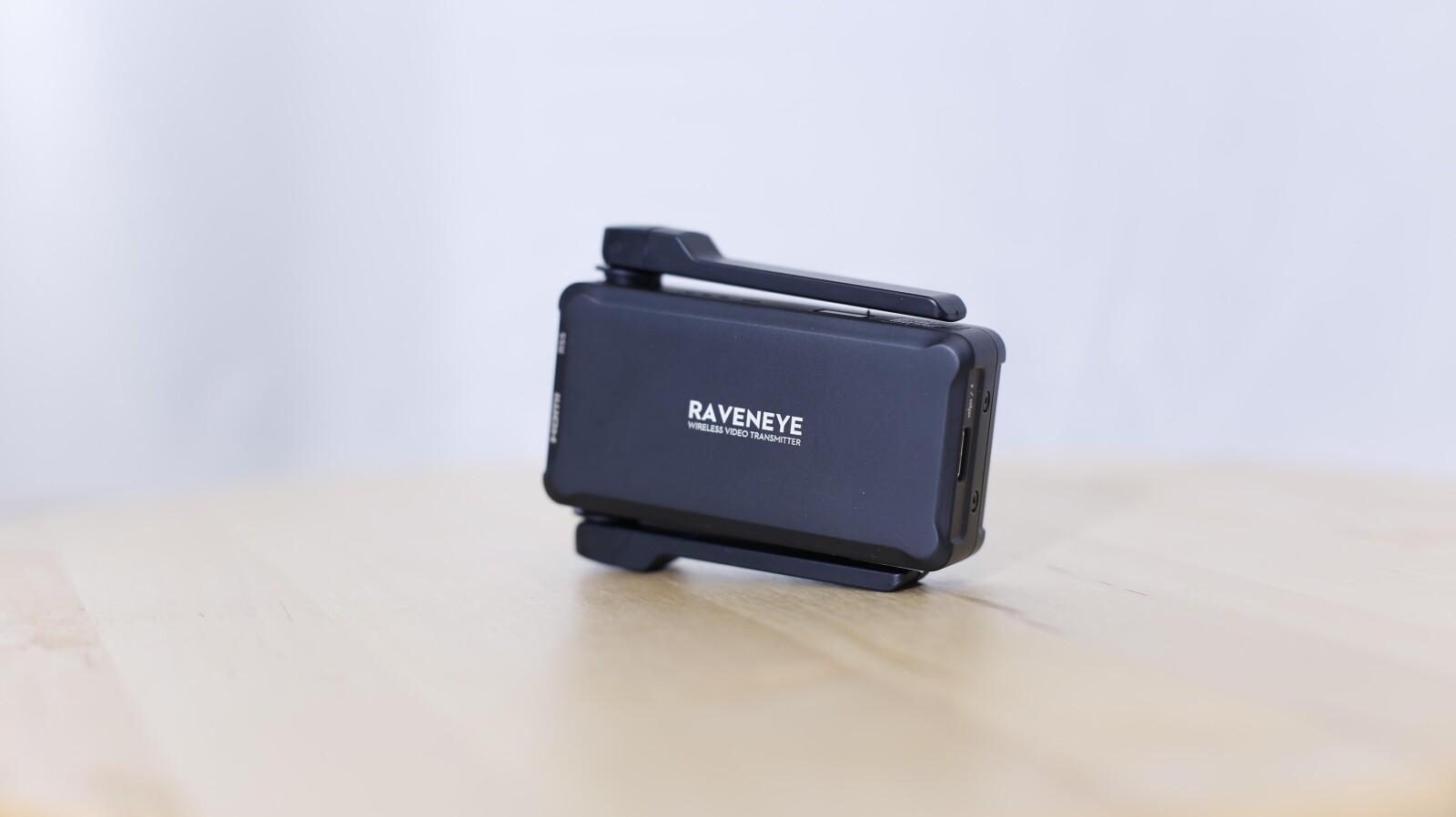 Pack Blackmagic pocket 6k Pro avec Ronin S2 Pro combo - Photo 5 sur 7