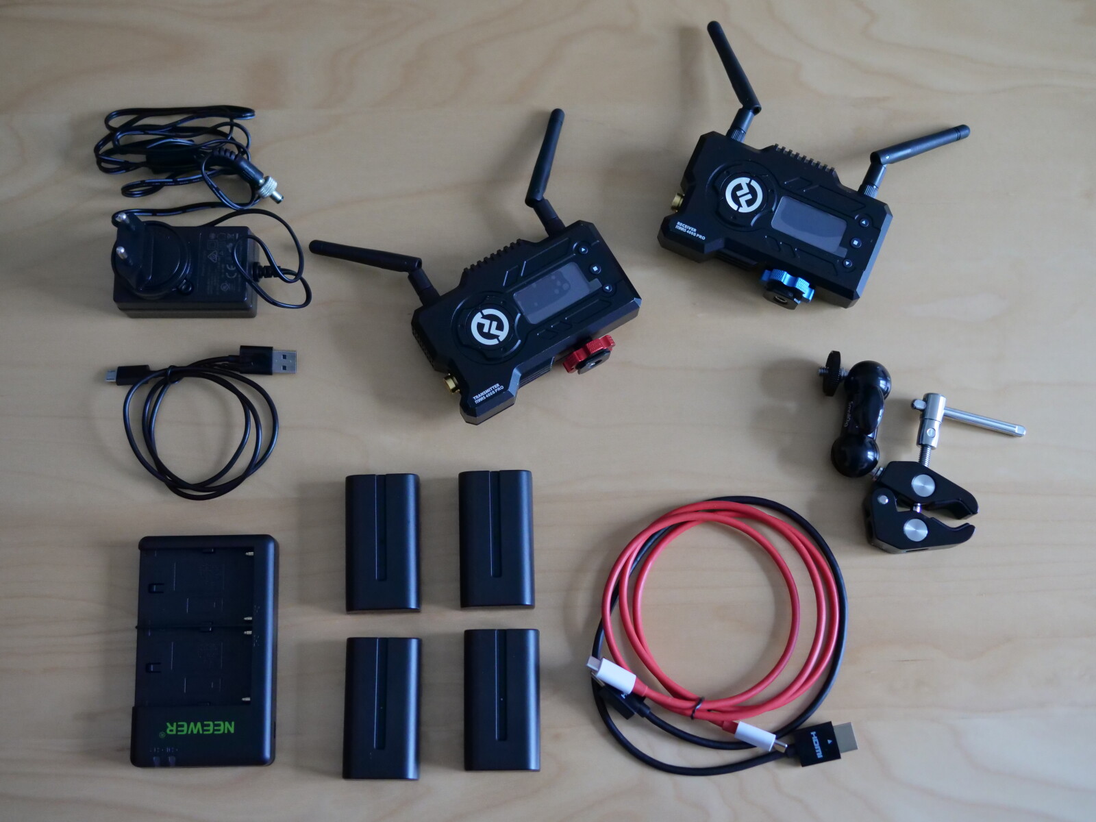 Transmetteur HF vidéo sans fil Hollyland Mars 400S Pro HDMI SDI - Photo 2 sur 2